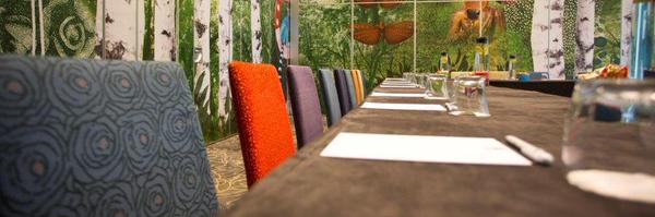 HolidayInnBruA Profile Banner