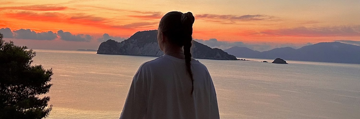 Kmirvl's profile banner image