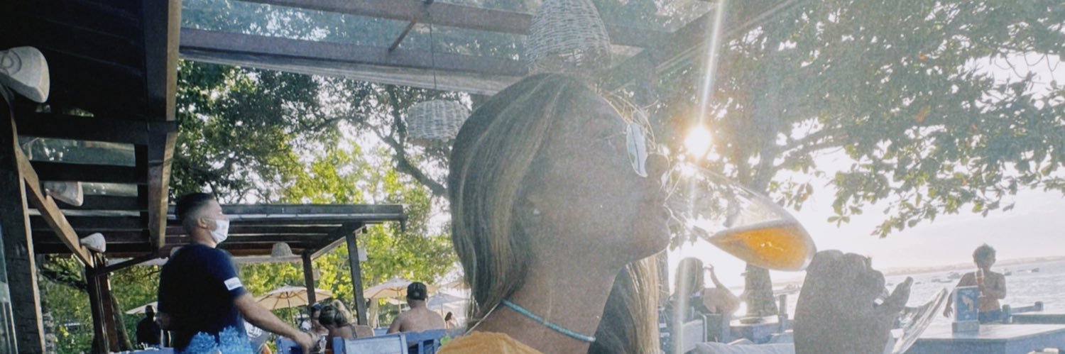 emillyhrq's profile banner image