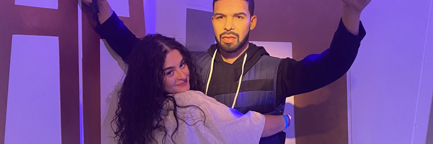 YoursTruly_Em's profile banner image