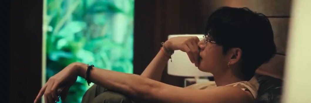 มีมี่เดอะวัวรับใช้ ( ꪜ ) : into the sun ☀️ banner