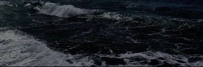 Farah 🛋️ banner