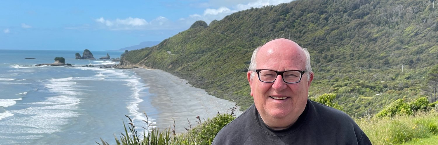 Mike Gapes ⚒🇺🇦🇬🇧 banner