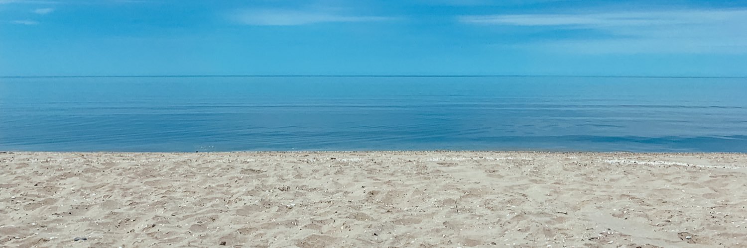 alymatermann's profile banner image