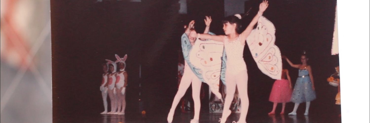 Mara Avila's banner