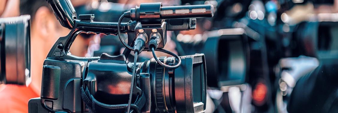FolicMedia's profile banner image