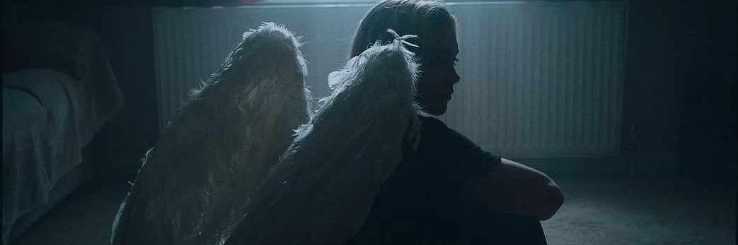 jules* 🌙's banner