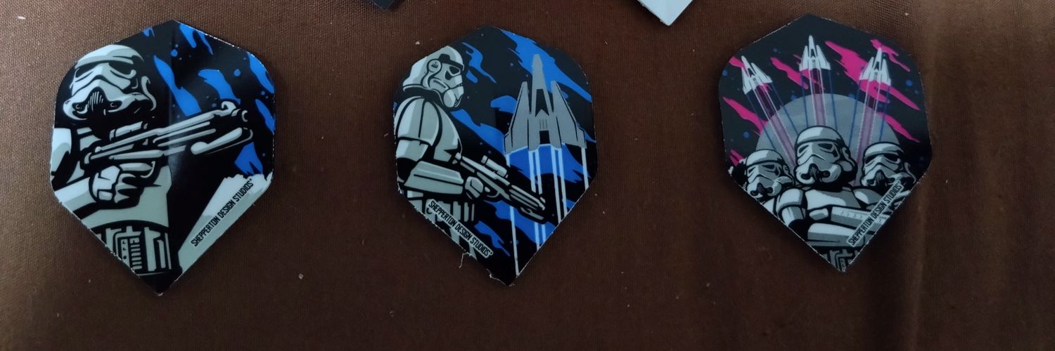 🦊🎯初老 小鉄🍶🐍🍙😈 banner