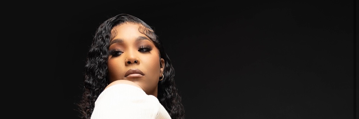 Chanelo17's profile banner image
