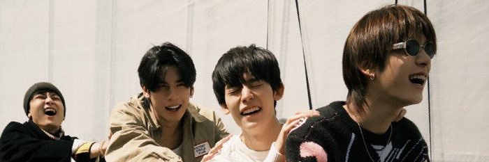 starlaByeol's profile banner image