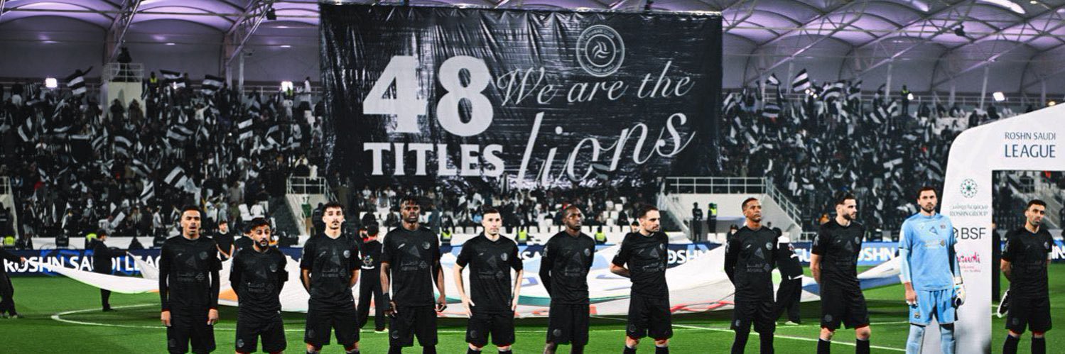 ly859's profile banner image