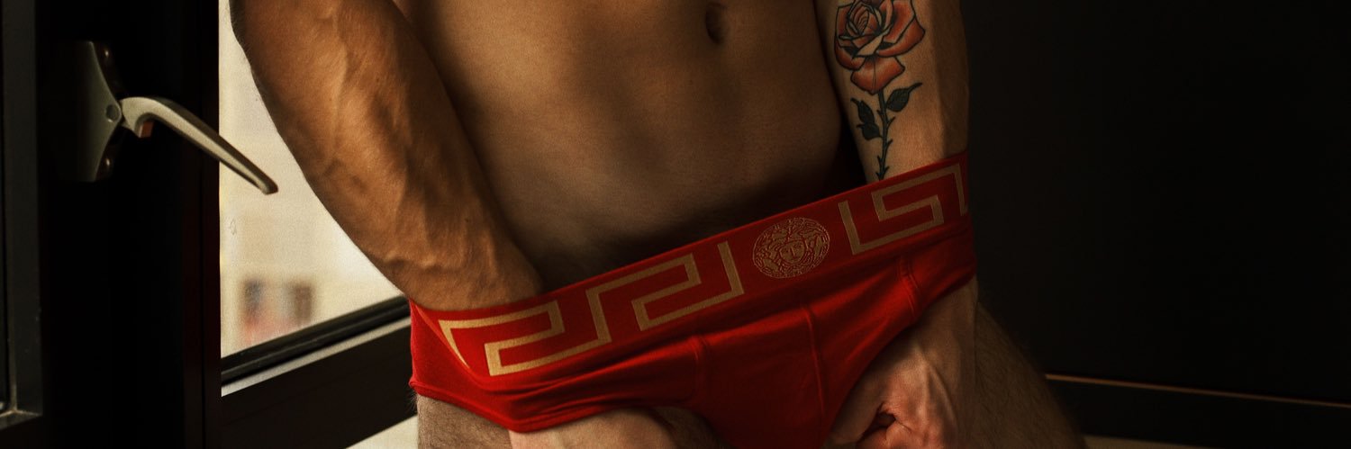 fitboyron's profile banner image