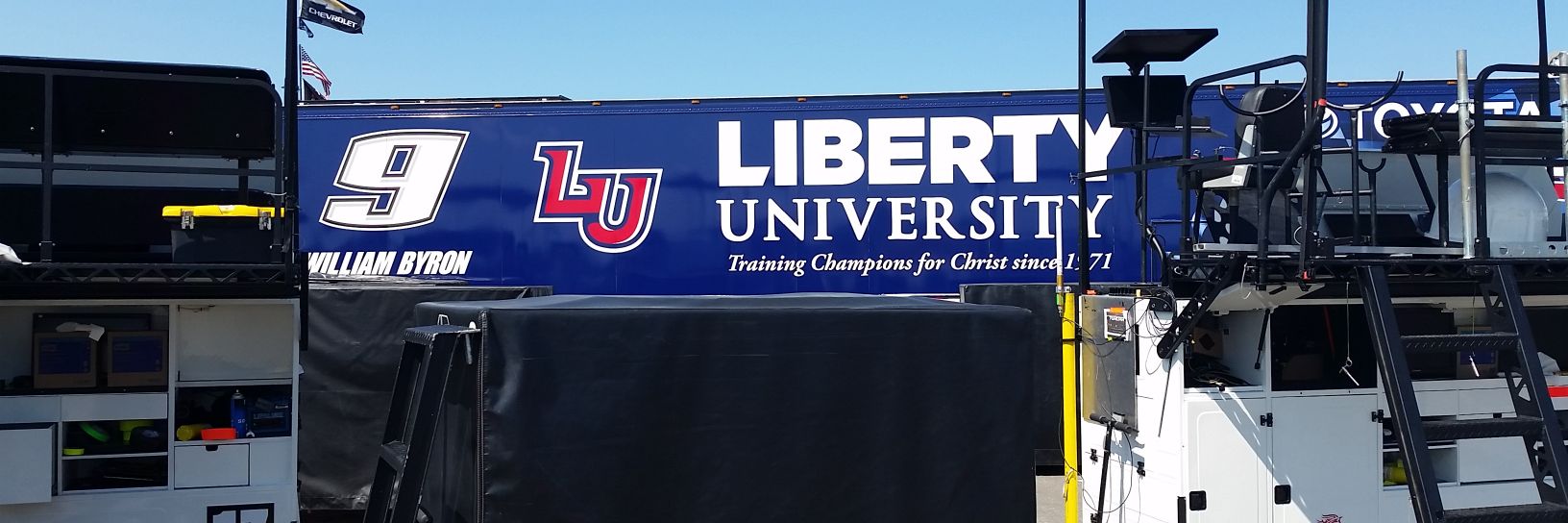 Birney14's profile banner image
