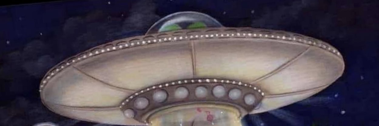 queenc127's profile banner image