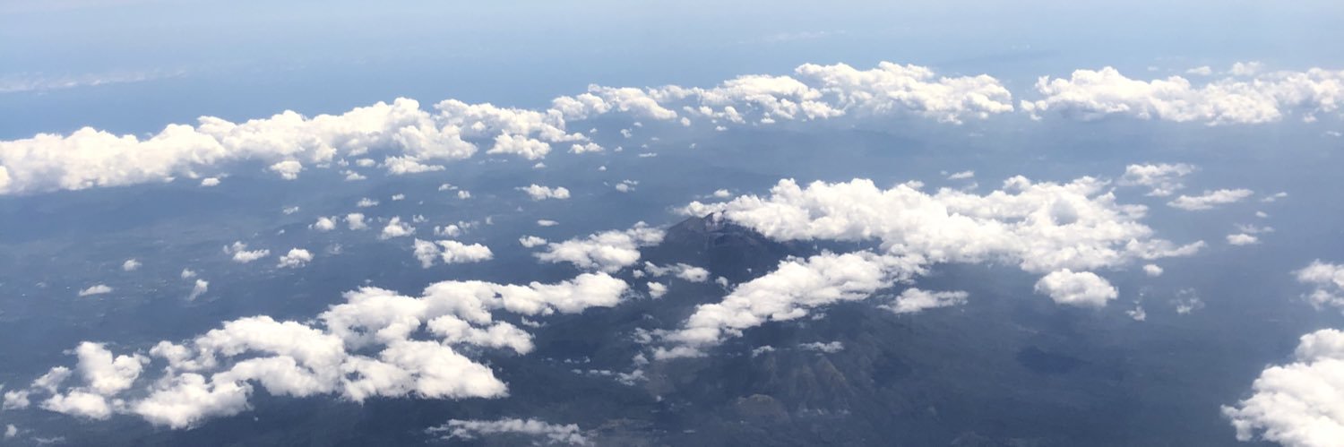 wiwekananada's profile banner image