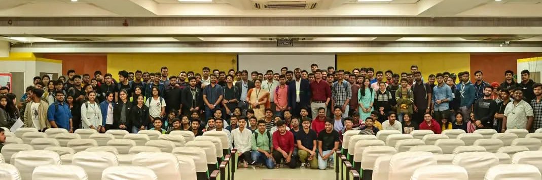 Sourabh Khandelwal 🇮🇳 banner