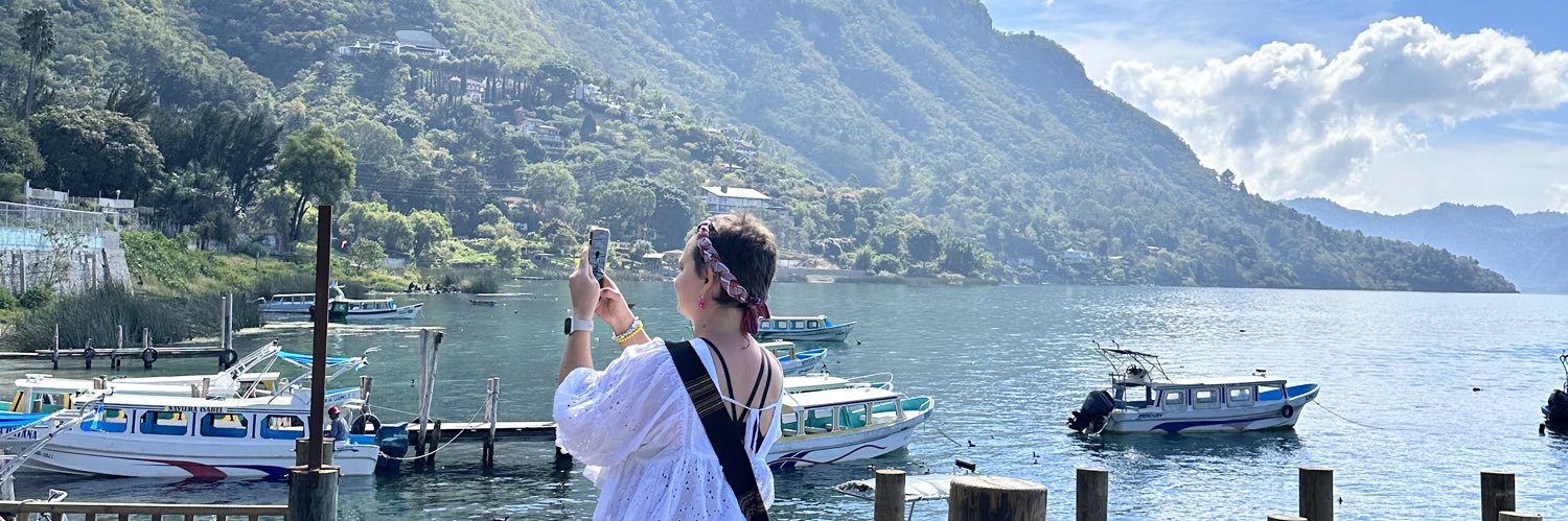 Travefella 🇺🇸🇺🇦 banner