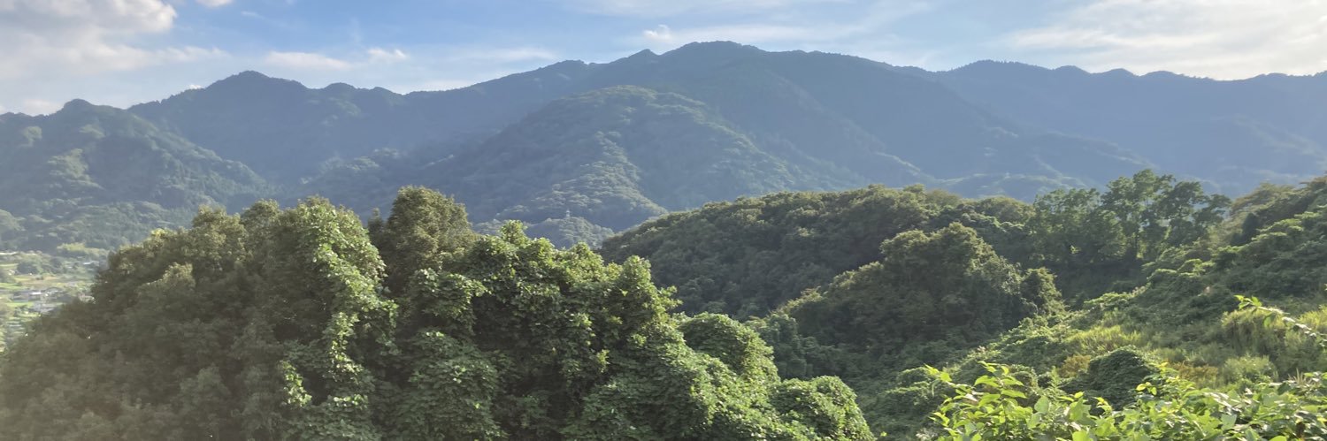 nkymsug's profile banner image