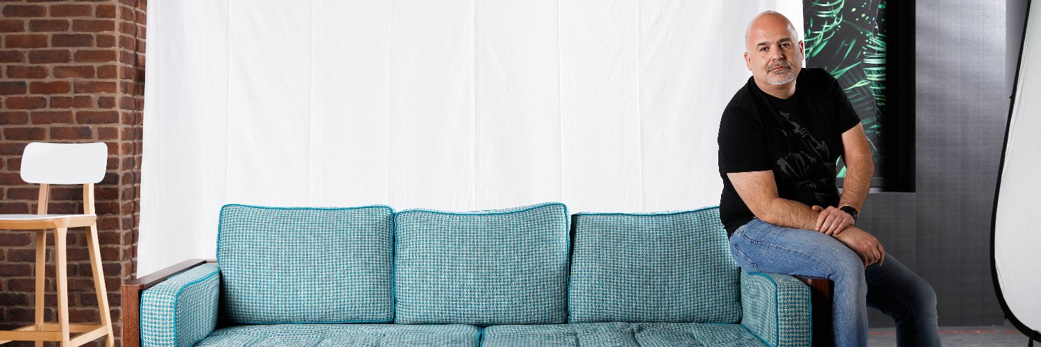 𝔹𝕒𝕣𝕥𝕙𝕖𝕫 banner