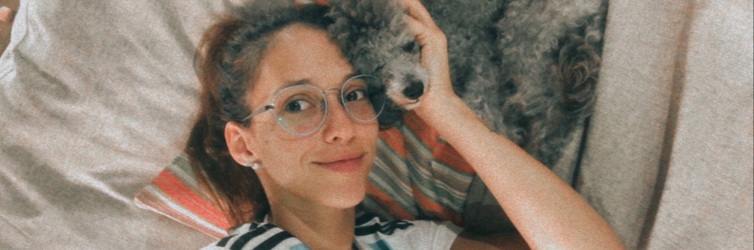 lorena_ruso's profile banner image