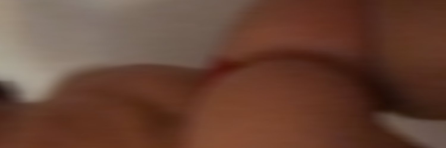 vanessasyours's profile banner image