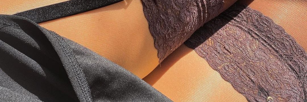 emily_instyle's profile banner image