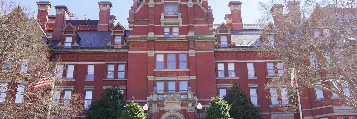 Richman Family Precision Medicine Center banner