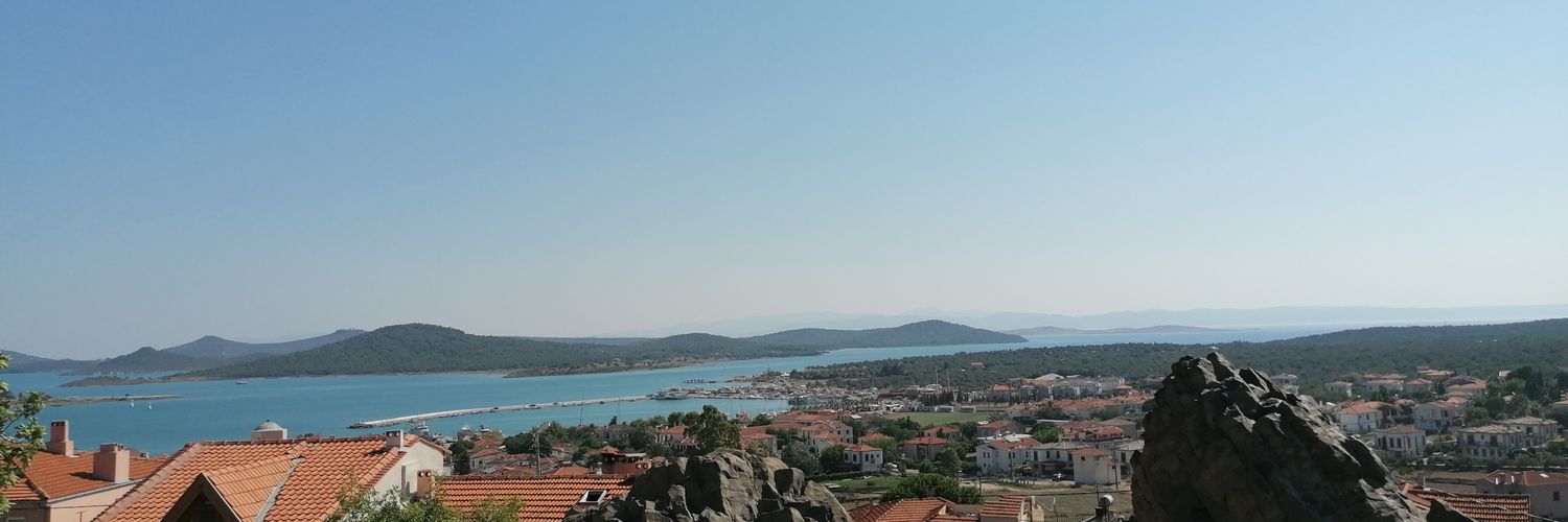Tugce_Mercann's profile banner image