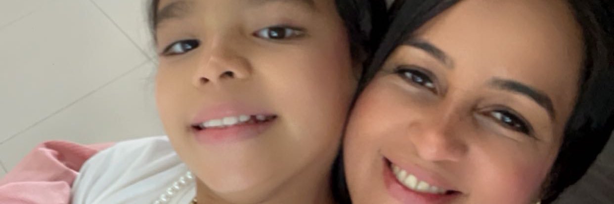 maca_loaiza's profile banner image
