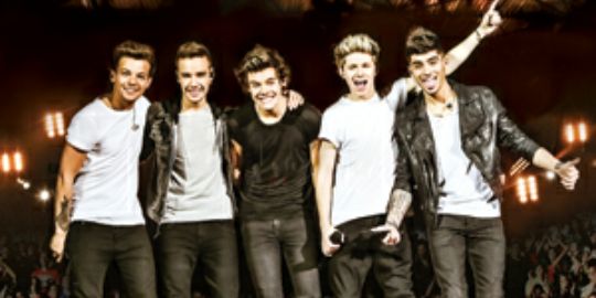 laaiia_cc's profile banner image