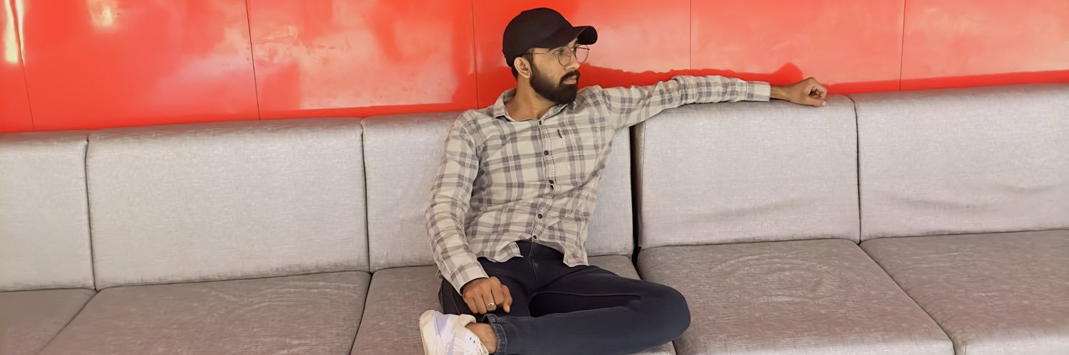 Mohanpratap27's profile banner image