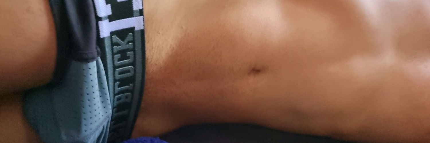 giovst's profile banner image