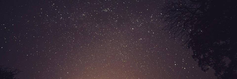 nadiahrhmn's profile banner image