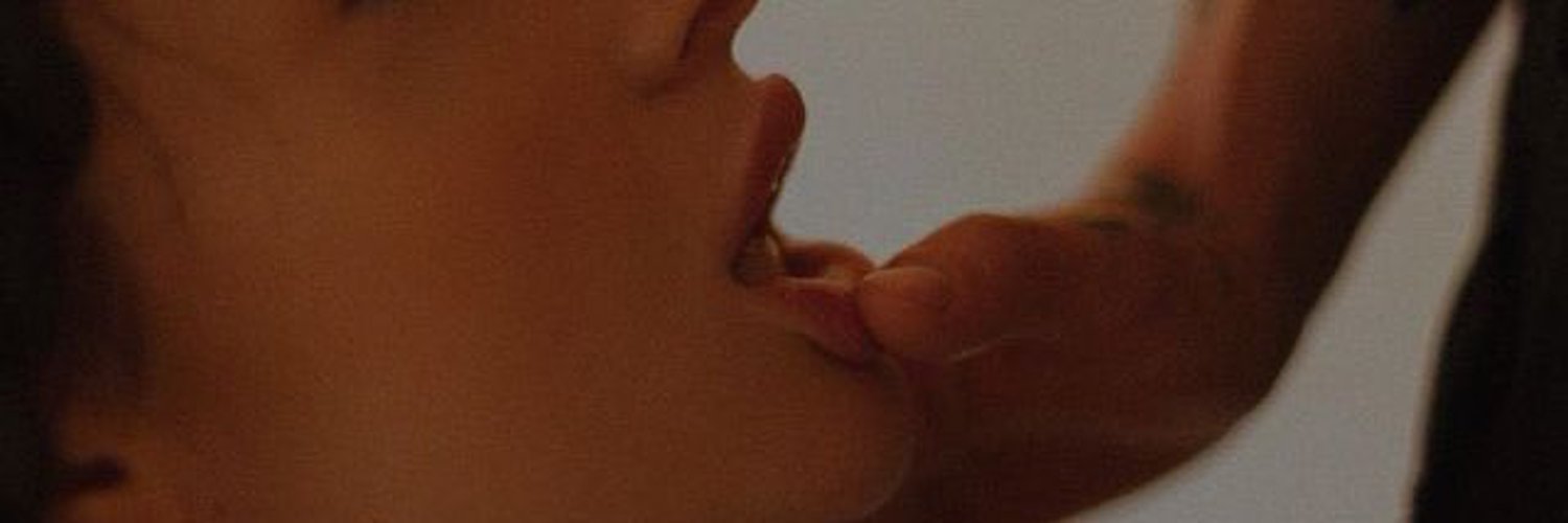 KK (重庆夫妻-绿帽/找优质单男) banner