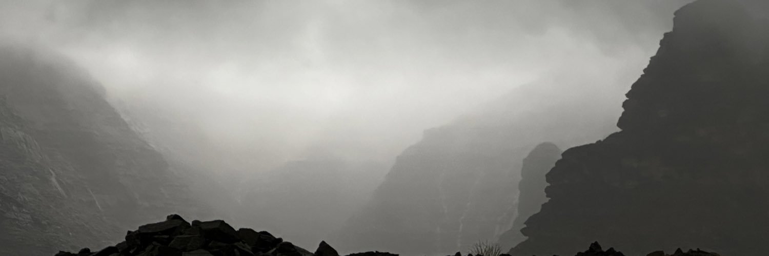 mn000093's profile banner image
