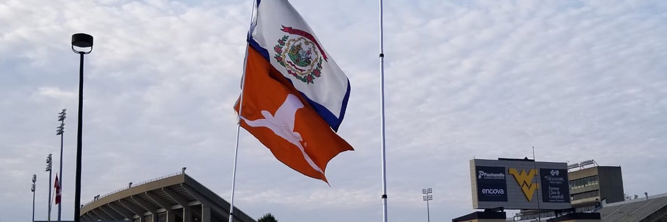 wvchive's profile banner image