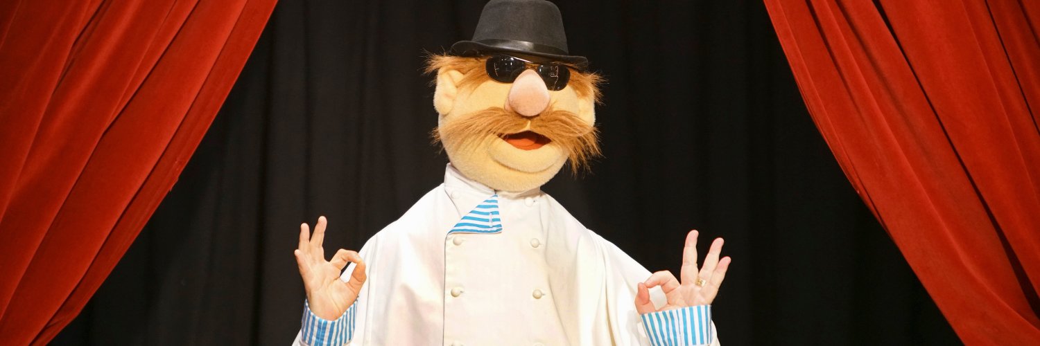 It's a me, GLOSSIO! banner