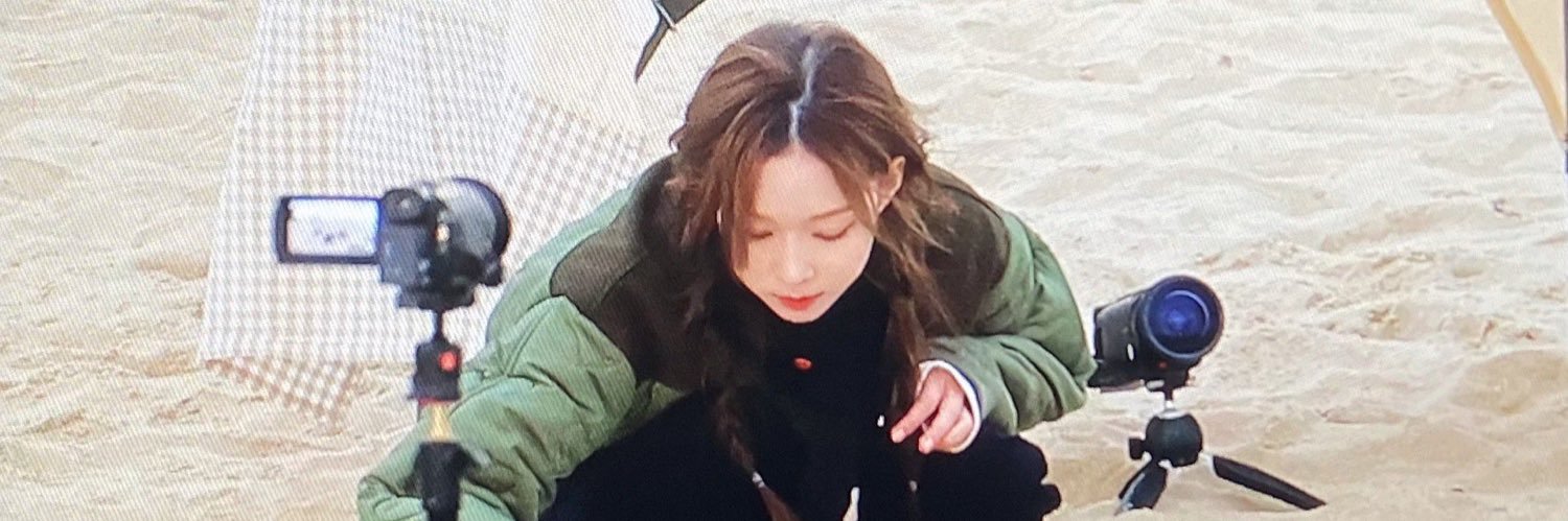 Winter강아지 banner