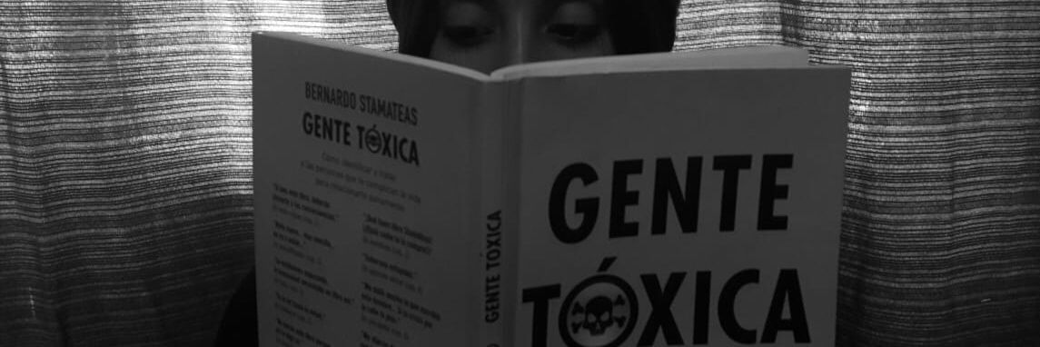 candesavinel's profile banner image