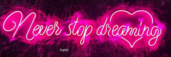 Sophiia_s1 Profile Banner