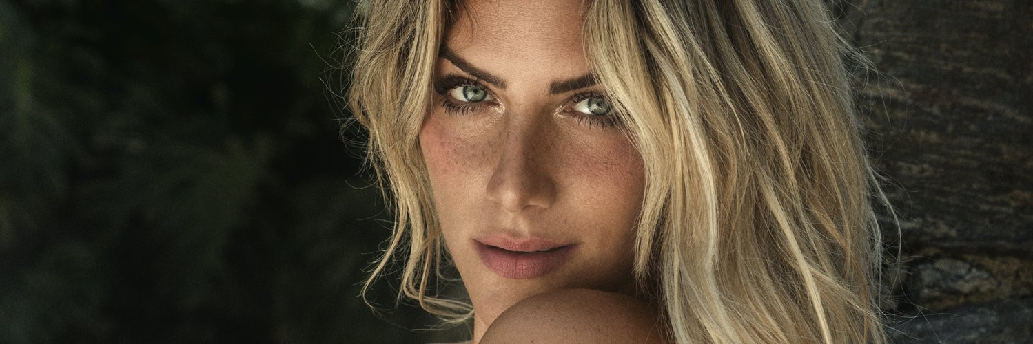 revistaVIP's profile banner image