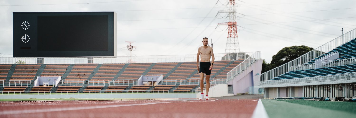 Robin Hendrix banner