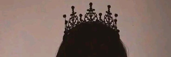 Maria_9__ Profile Banner