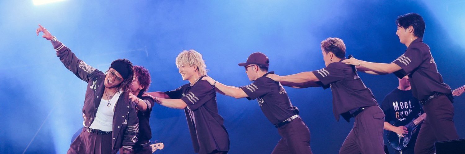 kr101121's profile banner image