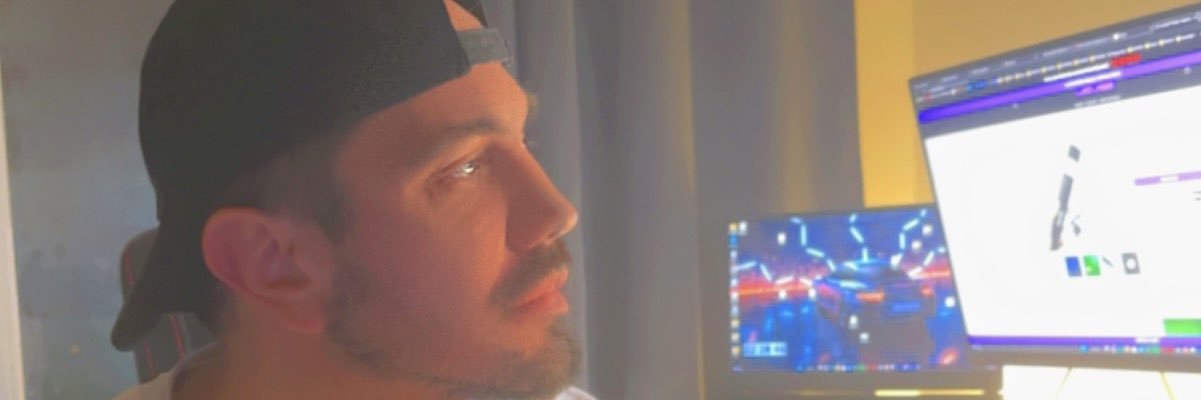 hakancanguney's profile banner image