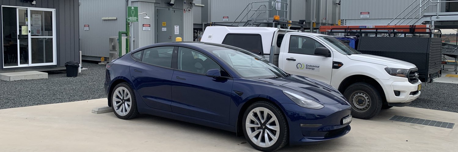HallyTesla's profile banner image