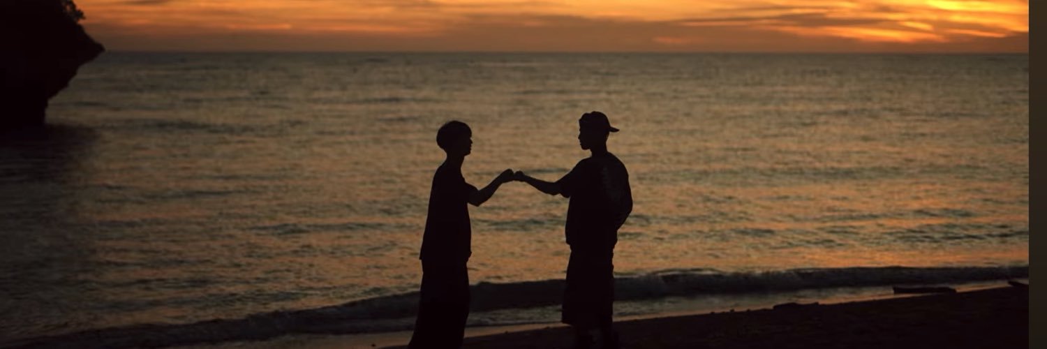 e7_369_'s profile banner image