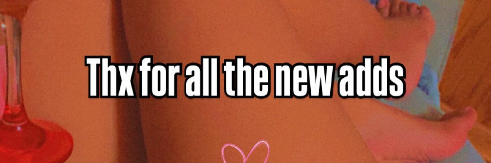 kisses_nofacenocase banner