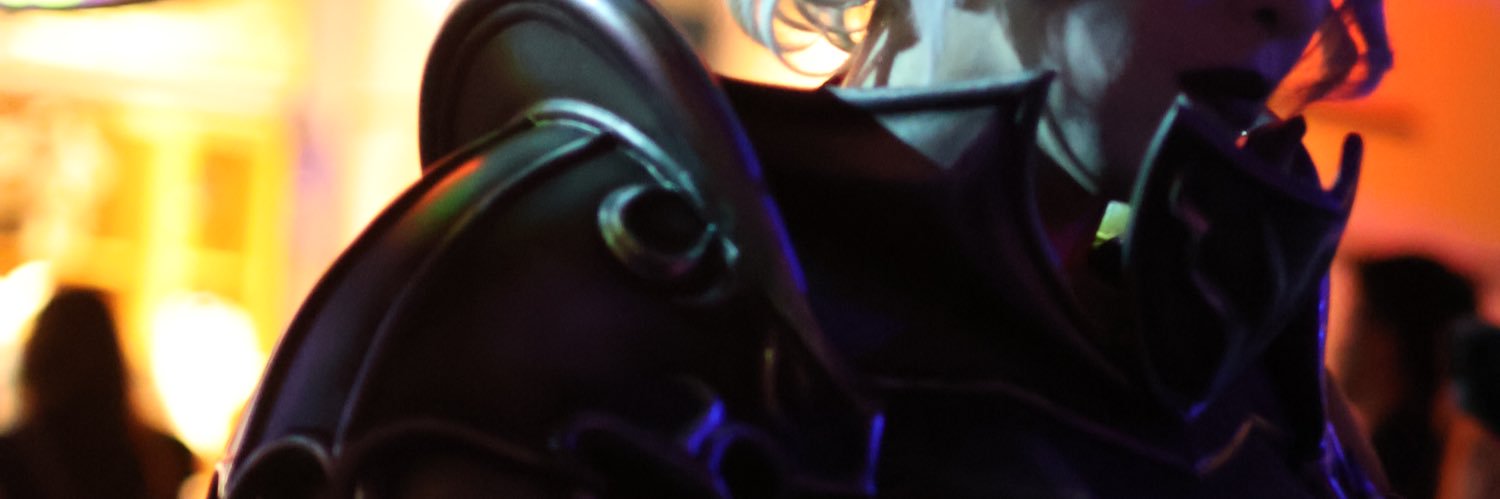 luvredknight's profile banner image