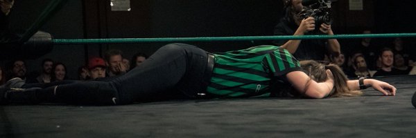 Lili_Edea Profile Banner